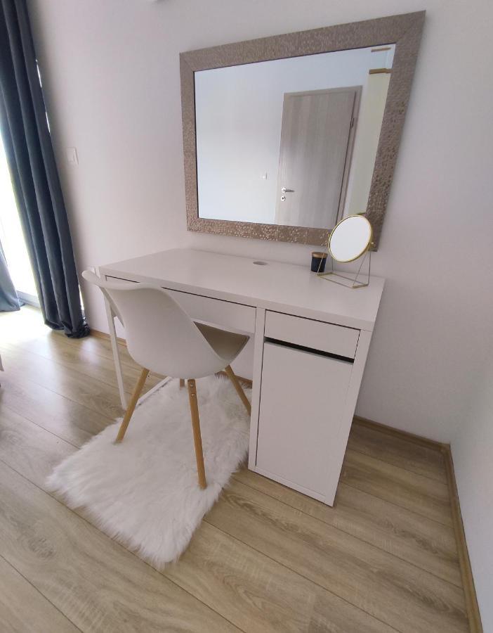 Three Lions Apartment Number 2 Пула Екстер'єр фото