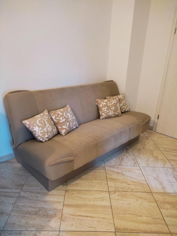 Three Lions Apartment Number 2 Пула Екстер'єр фото
